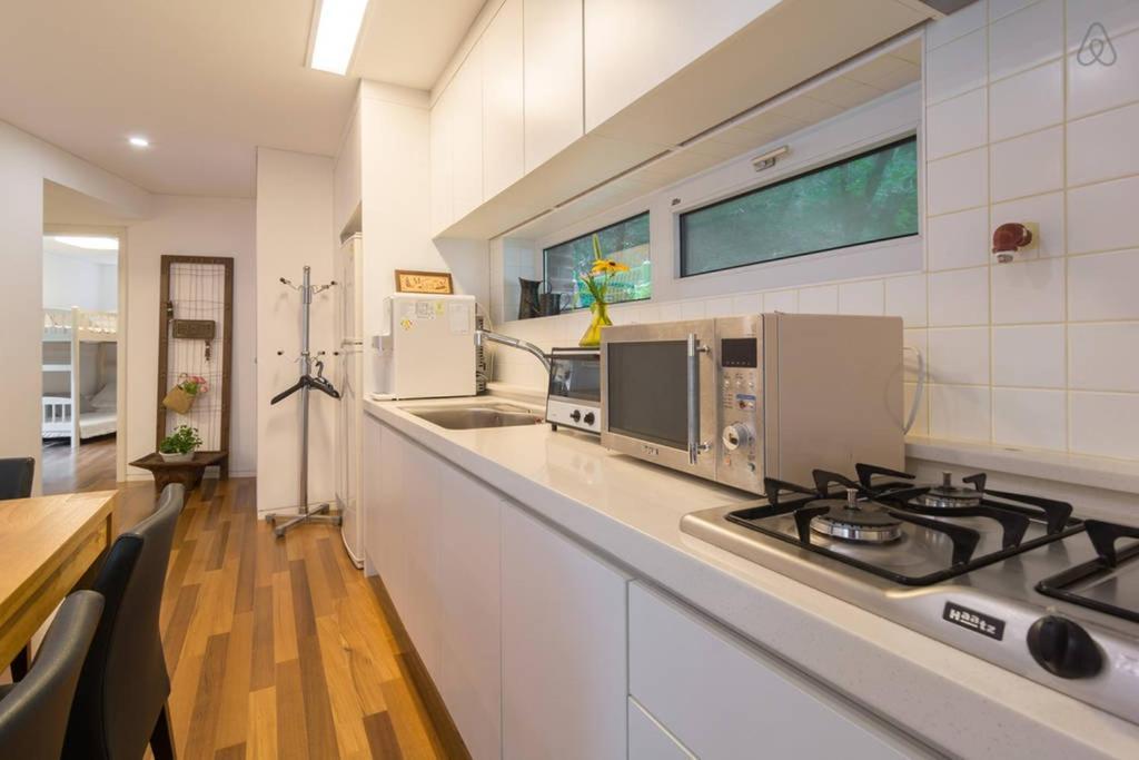 Guesthouse The Kims Seoul Exterior photo