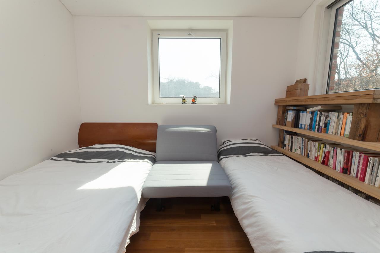 Guesthouse The Kims Seoul Exterior photo